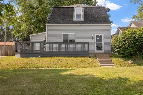 1207 Buchanan St, Des Moines, IA 50316