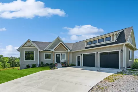 13231 13th Ave, Saint Charles, IA 50240