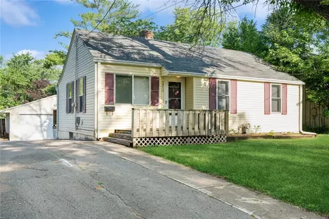 3910 14th St, Des Moines, IA 50313