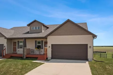 204 Southern Prairie Dr, Madrid, IA 50156