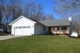 4010 SE 3rd St, Des Moines, IA 50315
