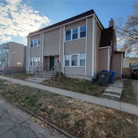 1410 32nd St, Des Moines, IA 50311