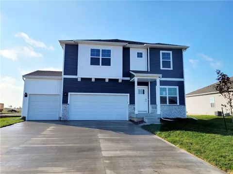 1313 NE 56th St, Ankeny, IA 50021