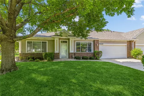 7610 Wistful Vista Dr #603, West Des Moines, IA 50266