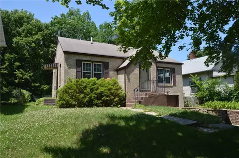 3618 Columbia St, Des Moines, IA 50313