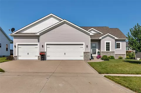 1804 NW Sunset Ln, Grimes, IA 50111