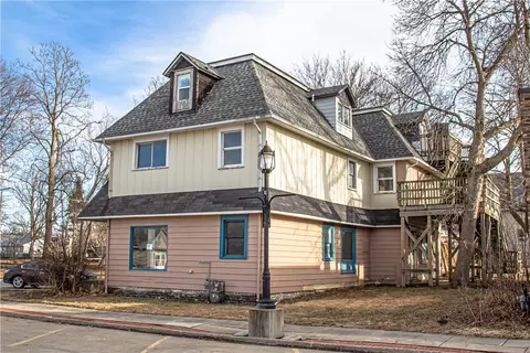 200 2nd St SE, Altoona, IA 50009