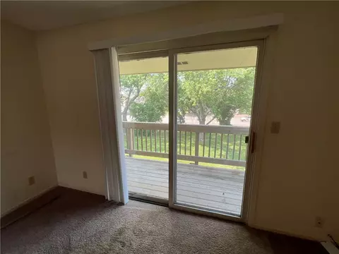 2048 NW Hickory Ln, Ankeny, IA 50023