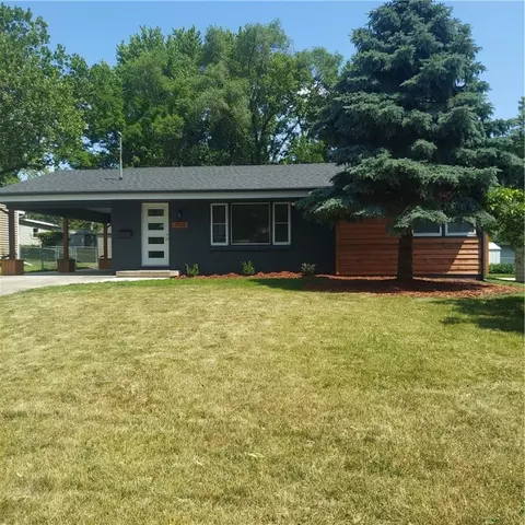 1505 Emma Ave, Des Moines, IA 50315