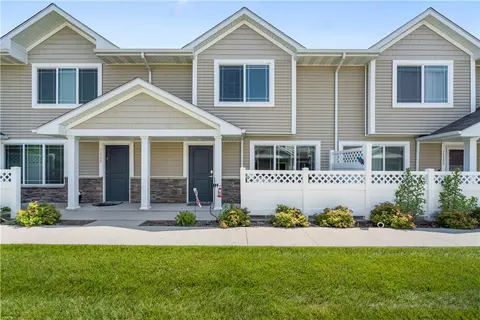 1284 NE 8th Ln, Ankeny, IA 50021