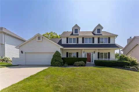 171 59th St, West Des Moines, IA 50266