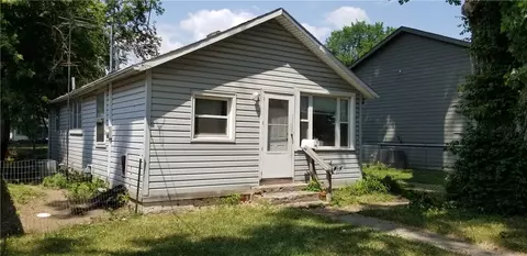 3012 State Ave, Des Moines, IA 50317