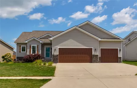 3619 NW Trestle Point Dr, Ankeny, IA 50023