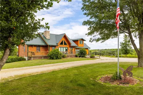 6598 Stone St, New Virginia, IA 50210