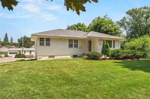 1009 Herold Ave, Des Moines, IA 50315