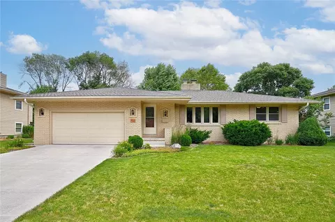 1205 SE Cortina Dr, Ankeny, IA 50021