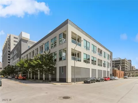 111 10th St #316, Des Moines, IA 50309