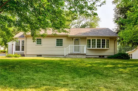 201 Ken Maril Rd, Ames, IA 50010