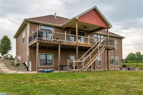 8676 45th Ln, Prole, IA 50229
