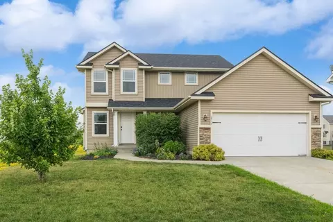 2719 6th Ave SE, Altoona, IA 50009