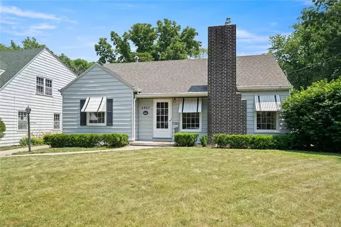 2807 47th St, Des Moines, IA 50310