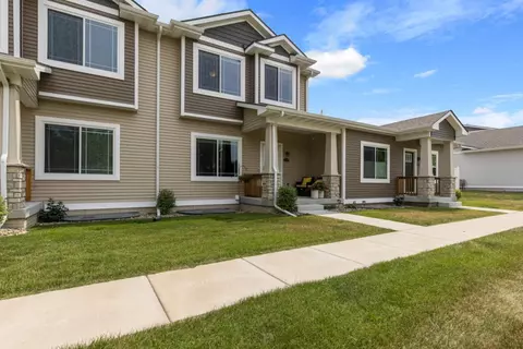 9339 Primo Ln, West Des Moines, IA 50266