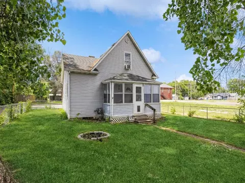126 E 28th Ct, Des Moines, IA 50317