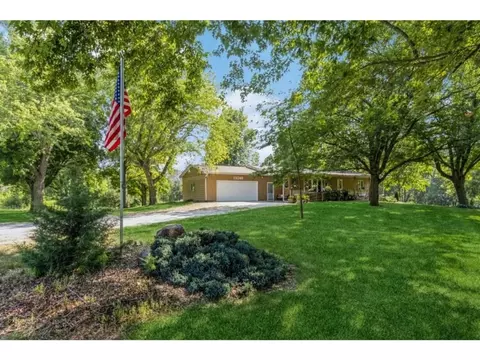 13240 NW 102nd Ave, Granger, IA 50109