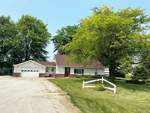 205 Indiana Dr, Pleasantville, IA 50225