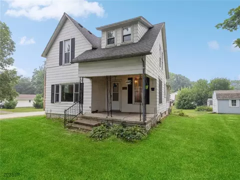 302 S Lincoln St, Colfax, IA 50054