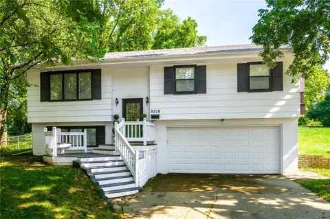 5516 Westwood Dr, Des Moines, IA 50312
