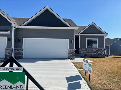 3325 NW Coral Ln, Ankeny, IA 50023