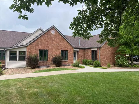 2341 Hilton Ct, Ames, IA 50014