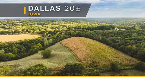 002 Panther Creek Rd, Adel, IA 50003
