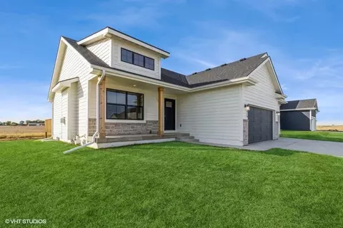 2818 NW Boulder Point Pl, Ankeny, IA 50023