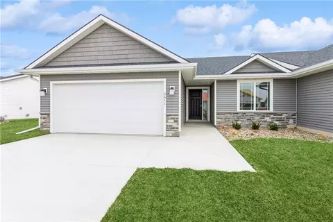 5611 NE Creek Ridge Dr, Ankeny, IA 50021