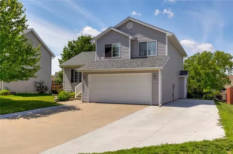 3026 SW Brookeline Dr, Ankeny, IA 50023