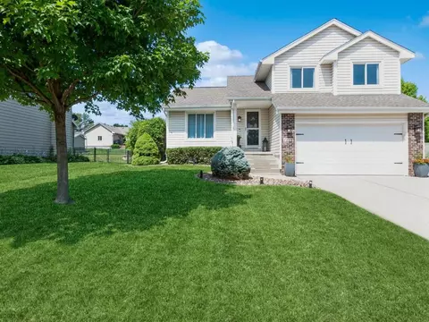 1210 SE Lowell Dr, Ankeny, IA 50021
