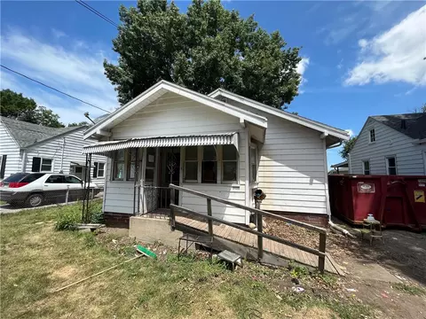 1426 Arthur Ave, Des Moines, IA 50316