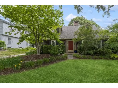 3028 SW 39th St, Des Moines, IA 50321