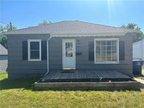 4005 51st St, Des Moines, IA 50310