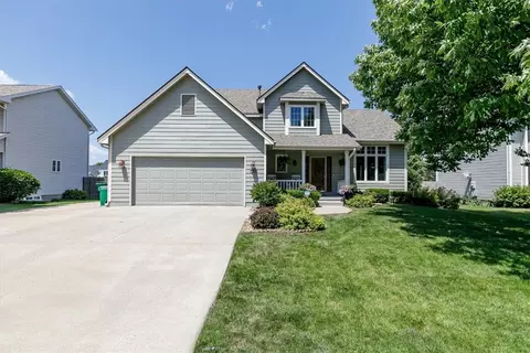 1005 SE Meadowlark Dr, Grimes, IA 50111