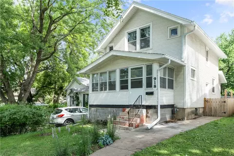 918 Buchanan St, Des Moines, IA 50316