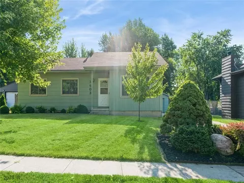 3603 E 40th St, Des Moines, IA 50317