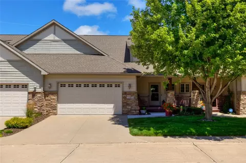 15605 Monroe Ct, Urbandale, IA 50323