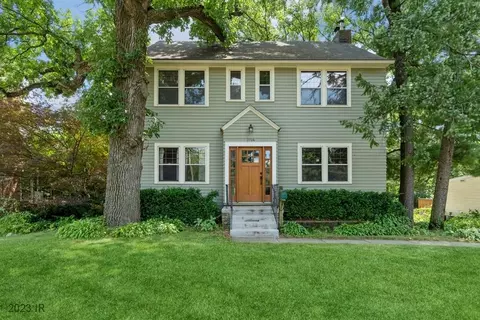 3704 Franklin Ave, Des Moines, IA 50310