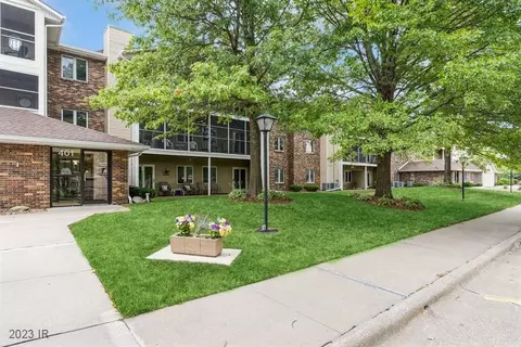 401 SE Delaware Ave #103, Ankeny, IA 50021
