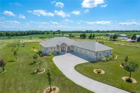 25562 Riverview Ridge Rd, Adel, IA 50003