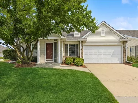 6200 Ep True Pkwy #305, West Des Moines, IA 50266