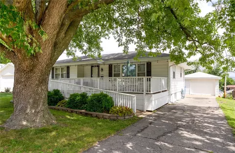 2608 Hull Ave, Des Moines, IA 50317